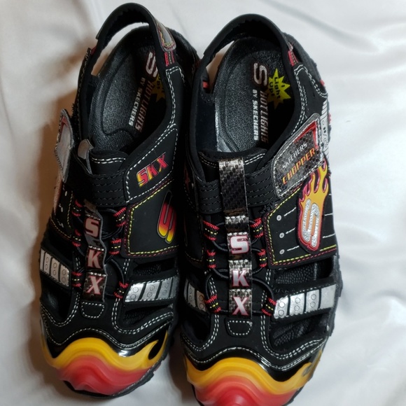 🎁SOLD💟NWOT LIGHT UP SKETCHERS - Picture 6 of 7